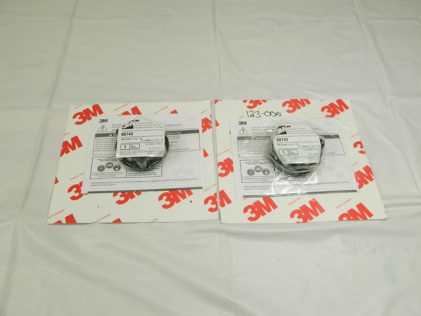 3M 88743 Abrasive Disc Hub 2-1/2 Max Diam, 5/8-11 Female Qty 2 7000120459