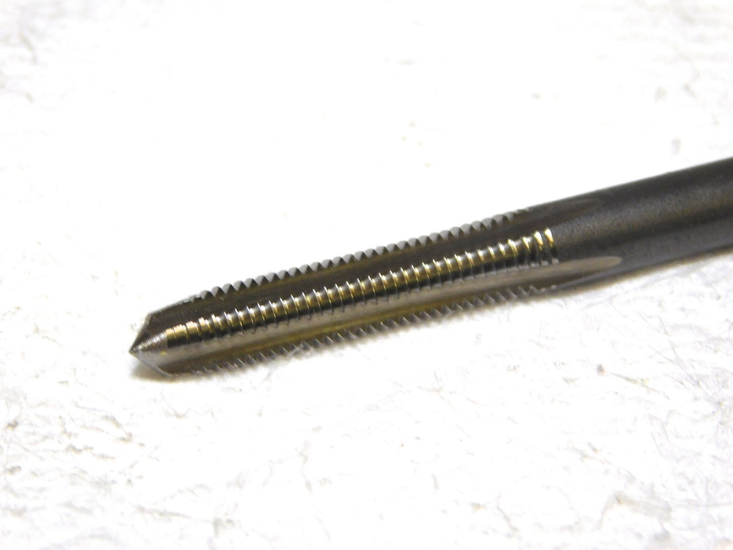 Widia HSS Hand Extension Tap 1/4-28 UNF H3 Limit 4Fl RH 6L Plug Chamfer 18842