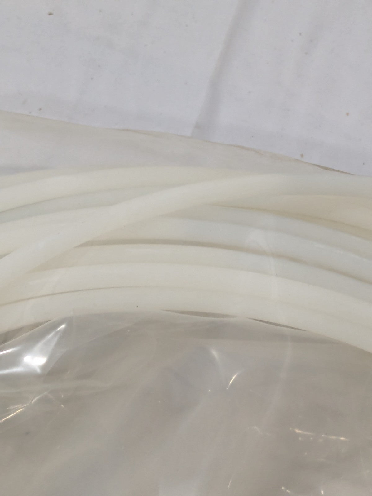 Parker Natural Metric Nylon Tubing 6mm X 4mm X 100' NN6X1