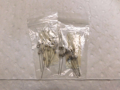 Ferraz Shawmut Time Delay Mini Glass Fuse 250V 2.5A 10PK Lot of 2 GGA-V2-1/2