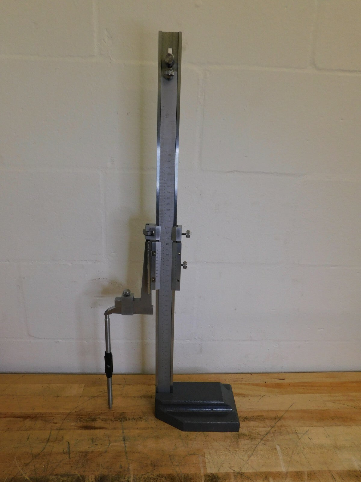 Pro Vernier Height Gage 0 to 18" Measurement 0.001" Graduation 622-851