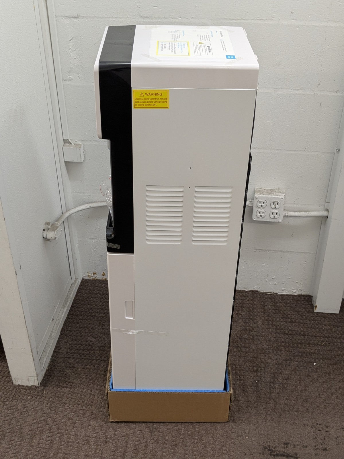 Avalon A7 Bottleless Self-Cleaning Water Cooler Dispenser 115v White Finish