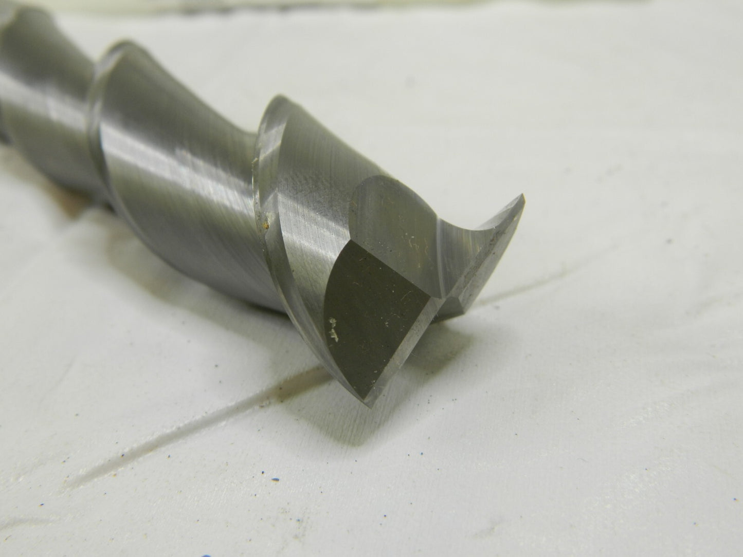 WELDON Square End Mill: 1 " Dia, 4 " LOC, 2 Flutes, Solid Carbide 5747
