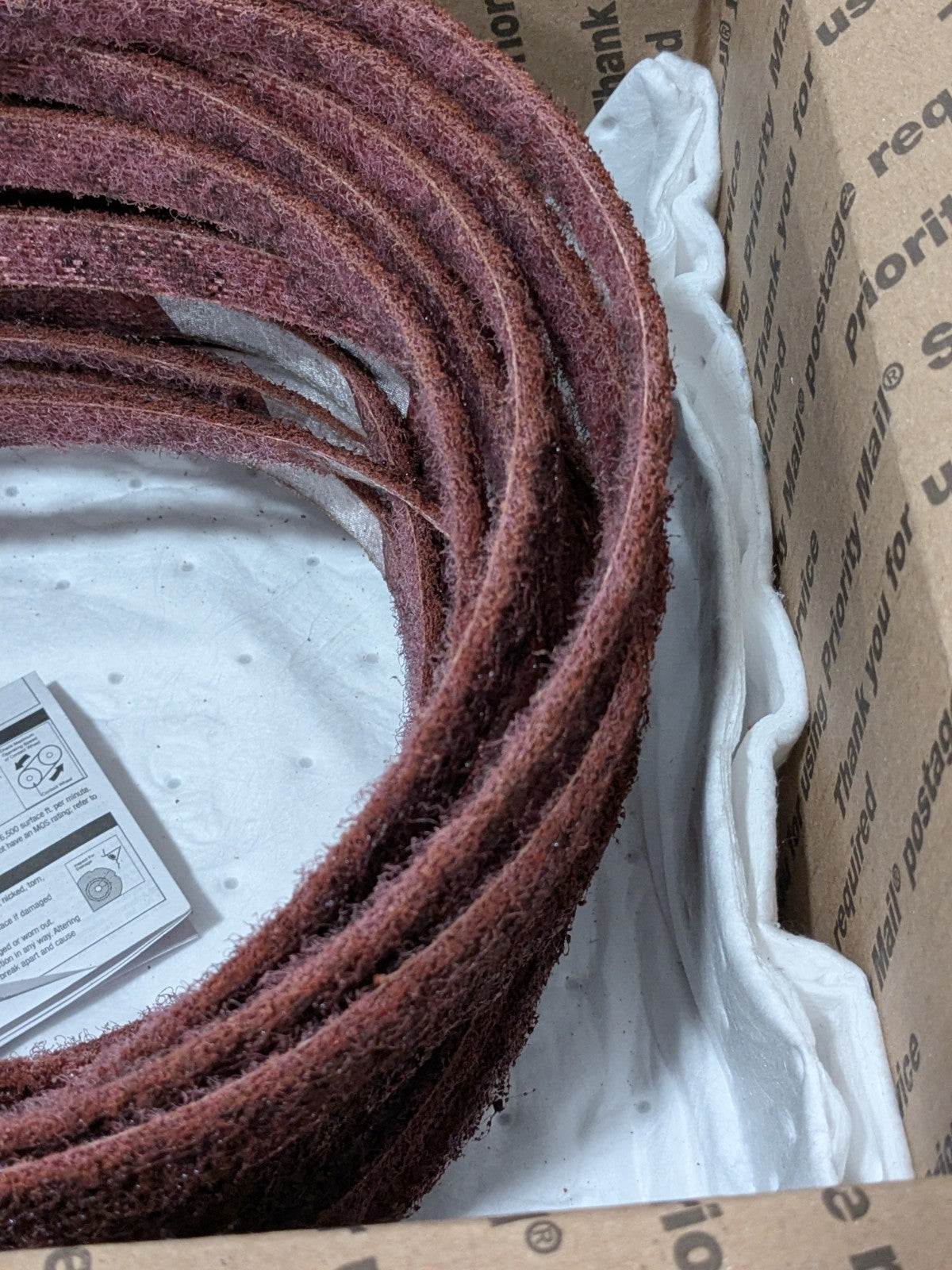 3M Abrasive Belt: 1/2" Wide, 24" OAL, Aluminum Oxide Box of 20 7000045943