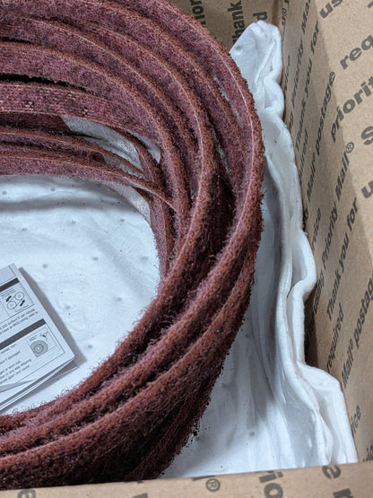 3M Abrasive Belt: 1/2" Wide, 24" OAL, Aluminum Oxide Box of 20 7000045943