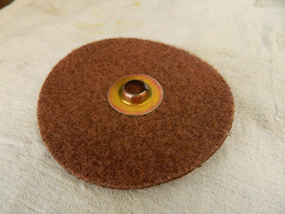 Standard Abrasives Quick Change Surface Conditioning FE Disc 5" x 5/8-11&qu