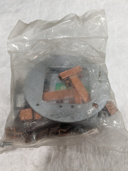 Thomas & Betts Feedrail 3 Pole End Feed Set FRS-106
