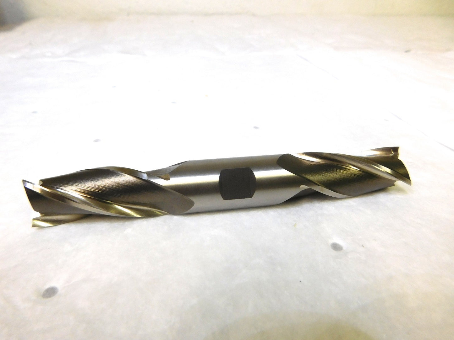 Precision HS Dbl End Mill 7/8 Dia 3Fl 1-7/8 LOC 7/8 Shk Dia 6-3/8 L 01714567