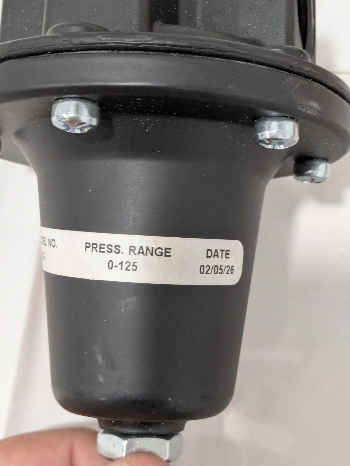 Coilhose Compressed Air Regulator: 1/2" NPT, 250 Max psi 8804G