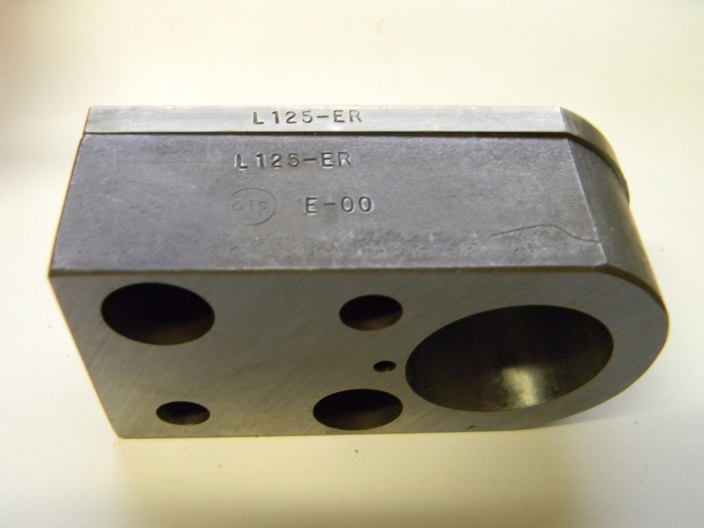 Dayton Lamina  1-1/4" Shank Diam Alloy Steel Mold Punch Retainer LRE 125