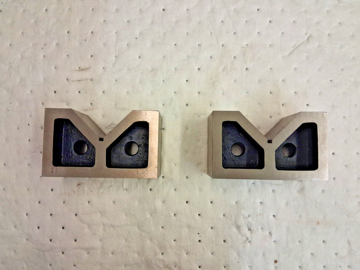 SPI V-Blocks QTY2 3-1/16" Max Cap 90 Deg V Angle AVB0646