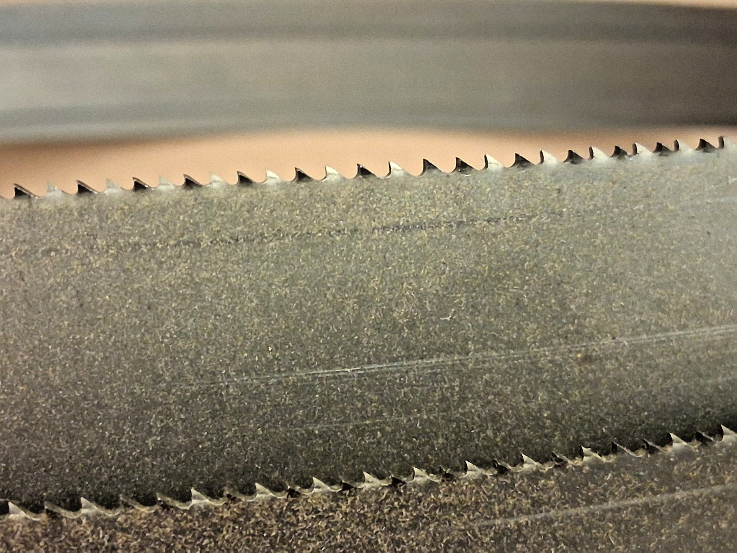 Irwin Blades Welded Bandsaw Blade 13ft 11" L x 1" W x 10-14 TPI 87829I