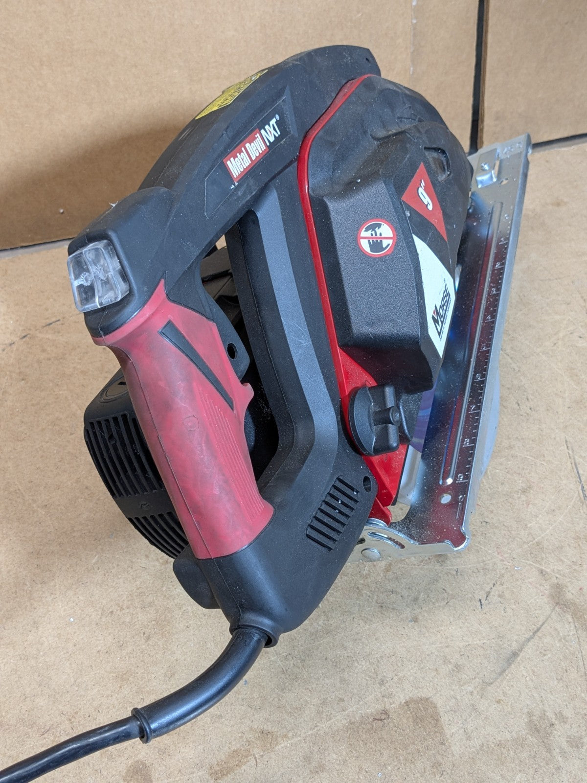 Morse Metal Devil NXT Metal Cutting Circular Saw 9" Blade 120v CSM9NXTB Used