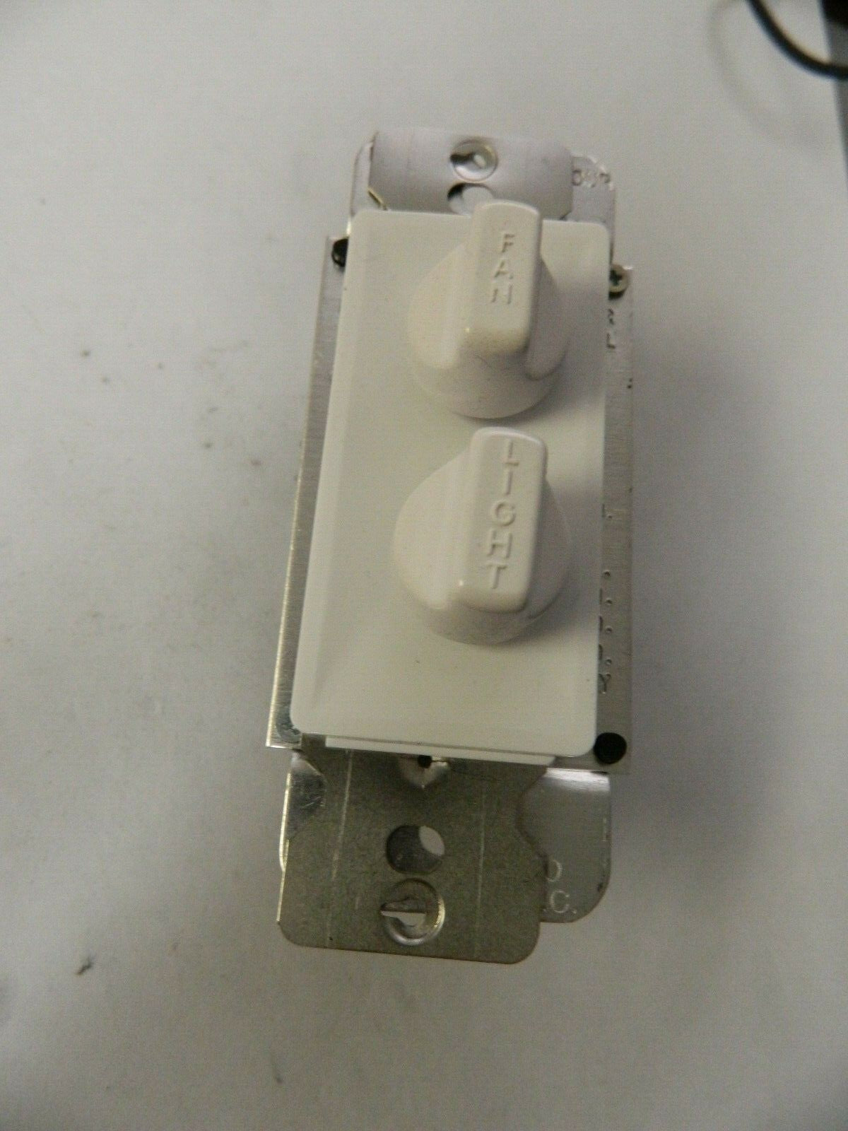 Pass &amp; Seymour Ivory  4Spd White Fan/Light  Control QTY 2 94215-I