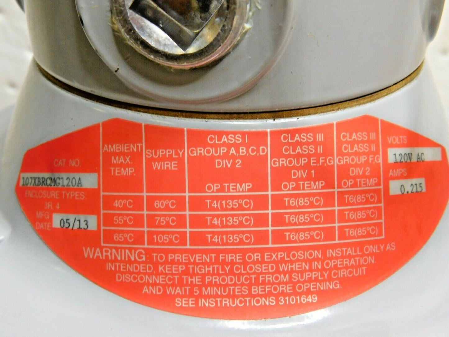 Edwards Signaling LED Flashing or Steady-On Beacon-Green Light 107XBRCMG120A