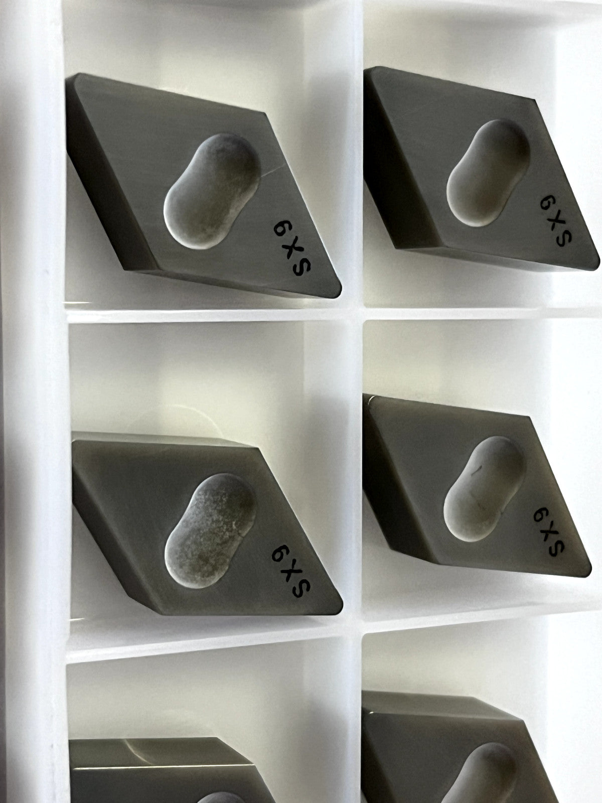 NTK Cutting Tools  Ceramic Inserts  DNGX452T0220DP5 / DNGX150708T00520DP  QTY10