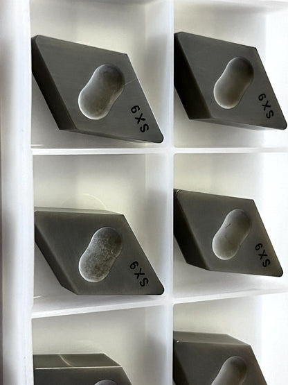 NTK Cutting Tools  Ceramic Inserts  DNGX452T0220DP5 / DNGX150708T00520DP  QTY10