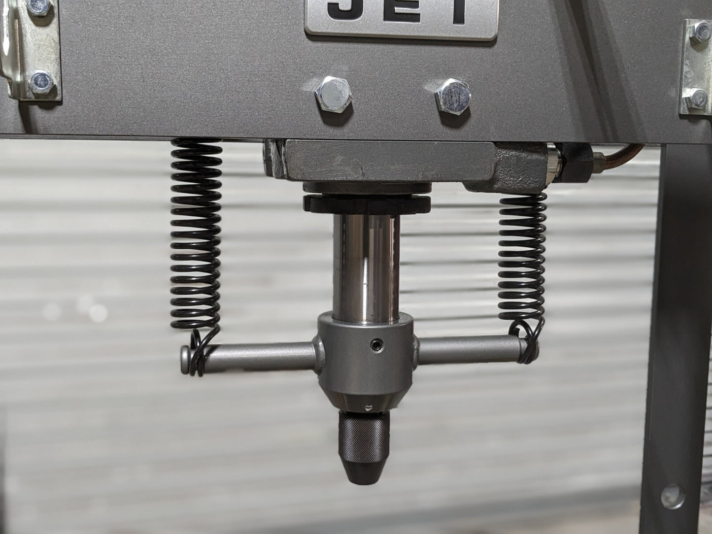 Jet Manual Hydraulic Shop Press 5 Ton Capacity 1-3/4" Ram 4" Stroke 33