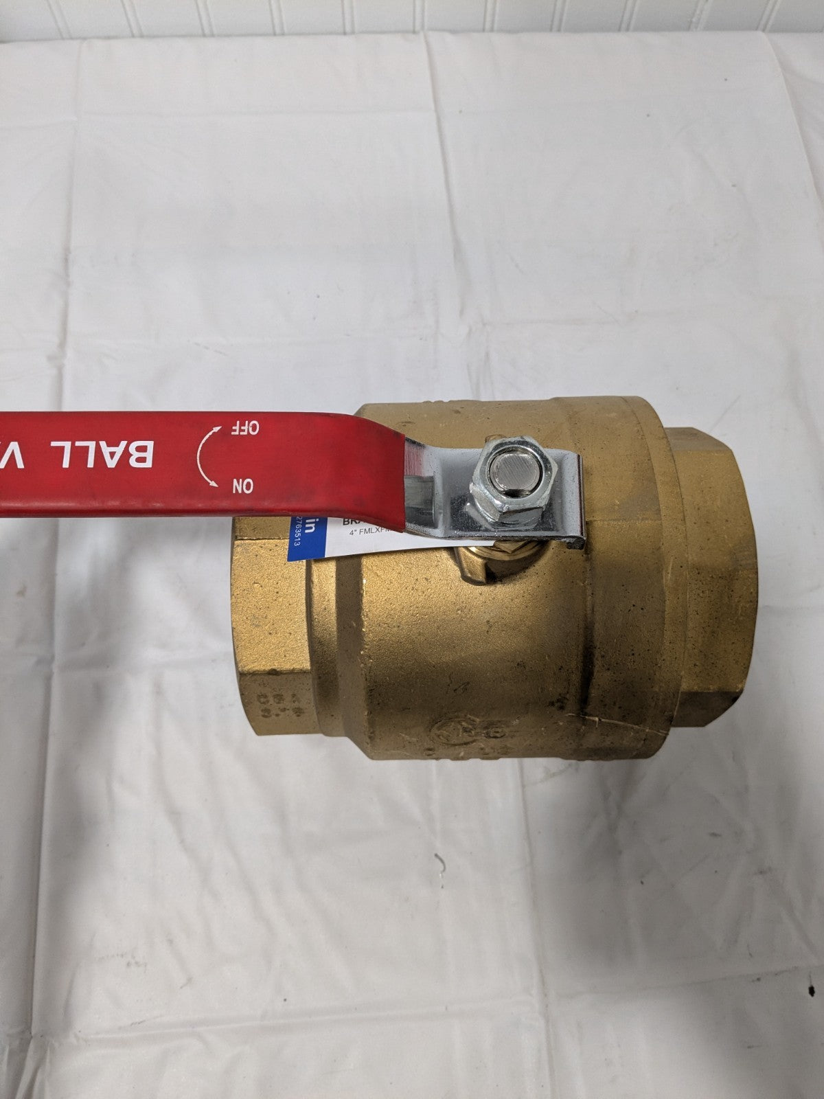 Full Port Manual Ball Valve: 4" Pipe, Full Port FNPT x FNPT TXN400