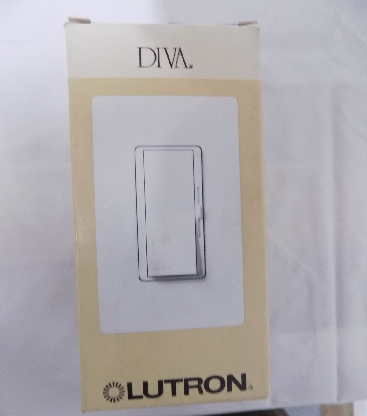 LUTRON DV-10P-BR DIVA DIMMER SWITCH W/ NIGHT LITE  BROWN