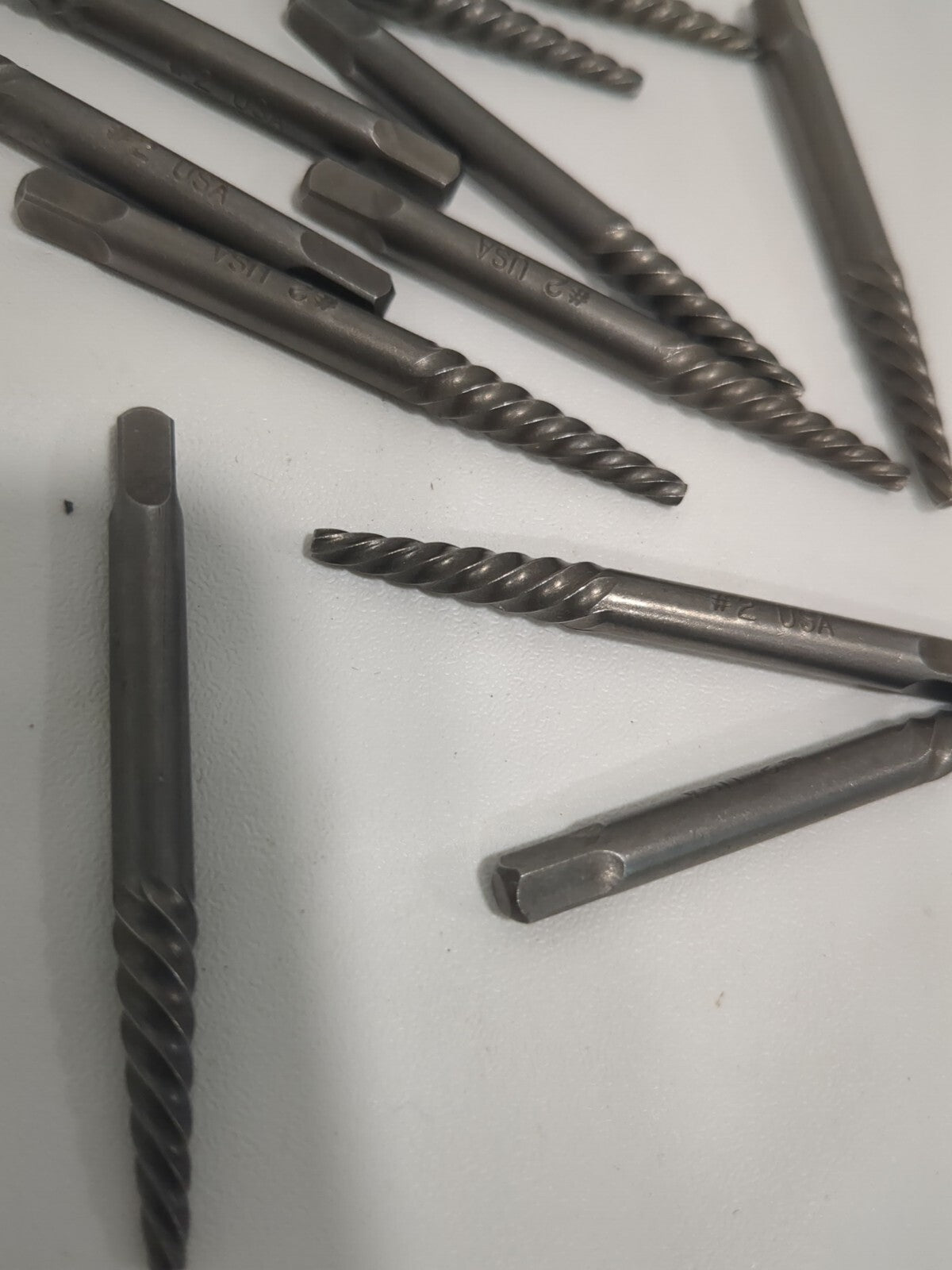 CCT 12pk Champion Spiral Flute Screw Extractor LH X1-2