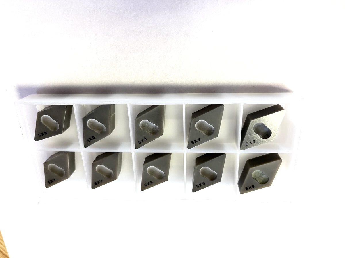 NTK Cutting Tools  Ceramic Inserts  DNGX452T0220DP5 / DNGX150708T00520DP  QTY10