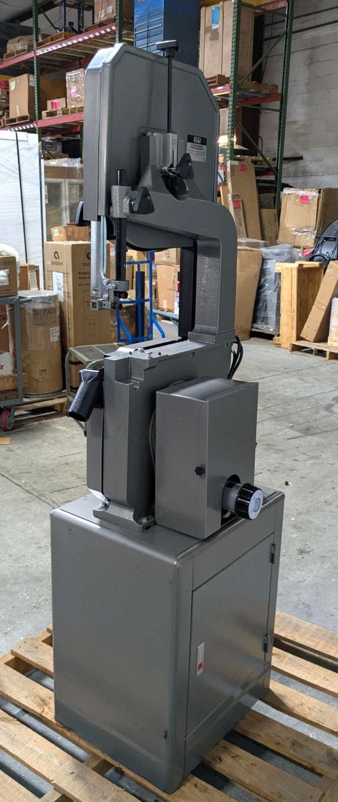JET J-8201V 14" Metal & Wood Vertical Bandsaw  115v Variable Speed  *Incomplete*