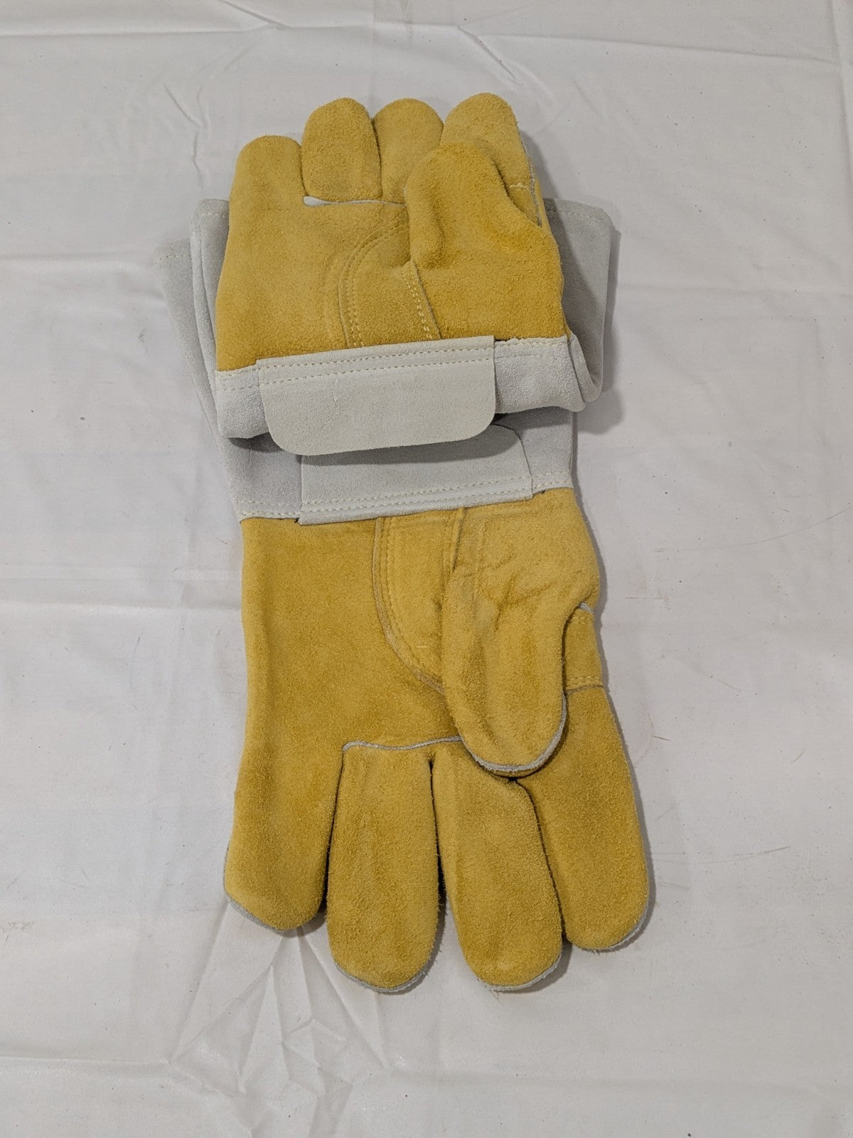 Ironcat Welding Gloves, Gauntlet Cuff, Reinforced Thumb 9060/XL