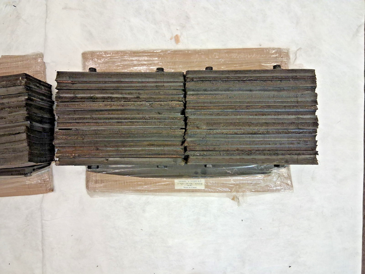 Vestil Rubber Laminated Dock Bumpers QTY2 V-1120-4.5
