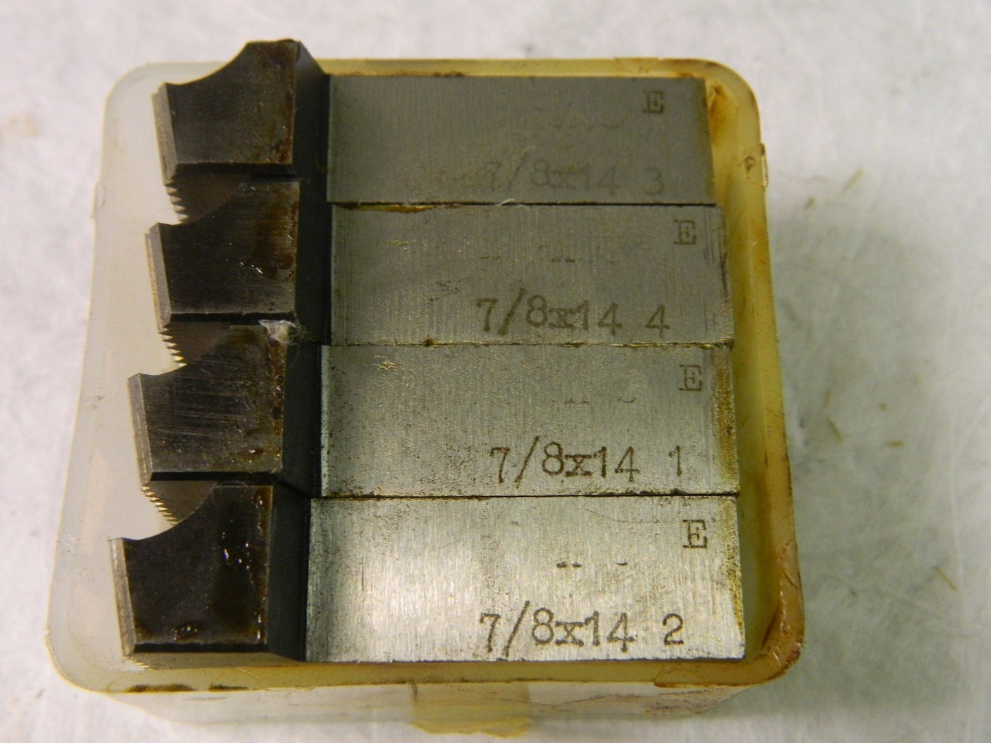 Shaviv Chasers 7/8"-14 Die Head Compat 1-1/4" Die Head #2GG5U05614013-