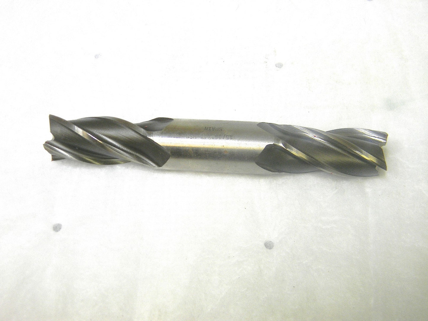 Pro-Grade HSS Double End Mill 15/16 RH 4Fl 1-7/8 LOC 6-3/8 OAL 41117714