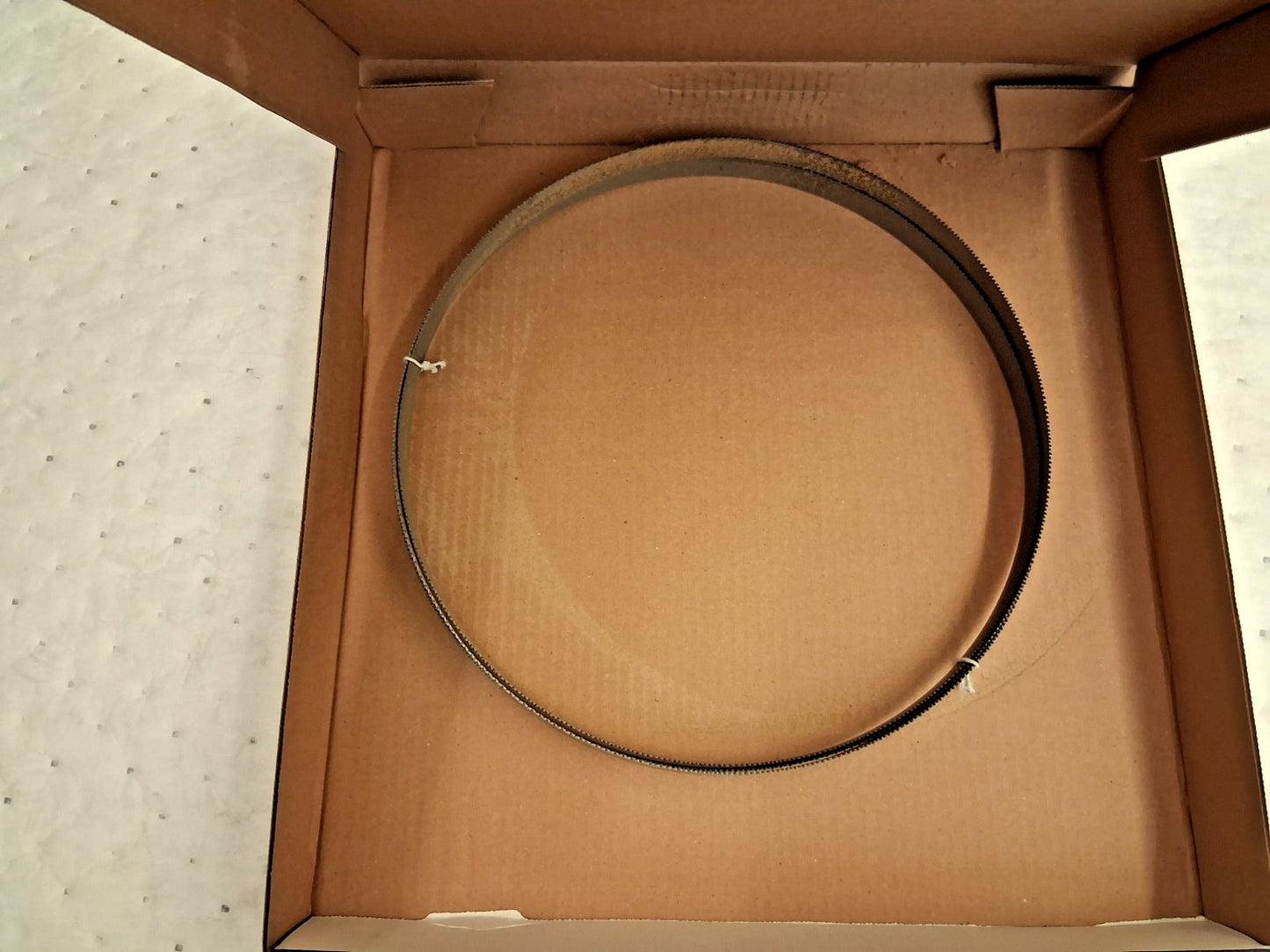 Irwin Blades Welded Bandsaw Blade 10ft Long x 3/4" W x 10-14 TPI 87693IBB103050