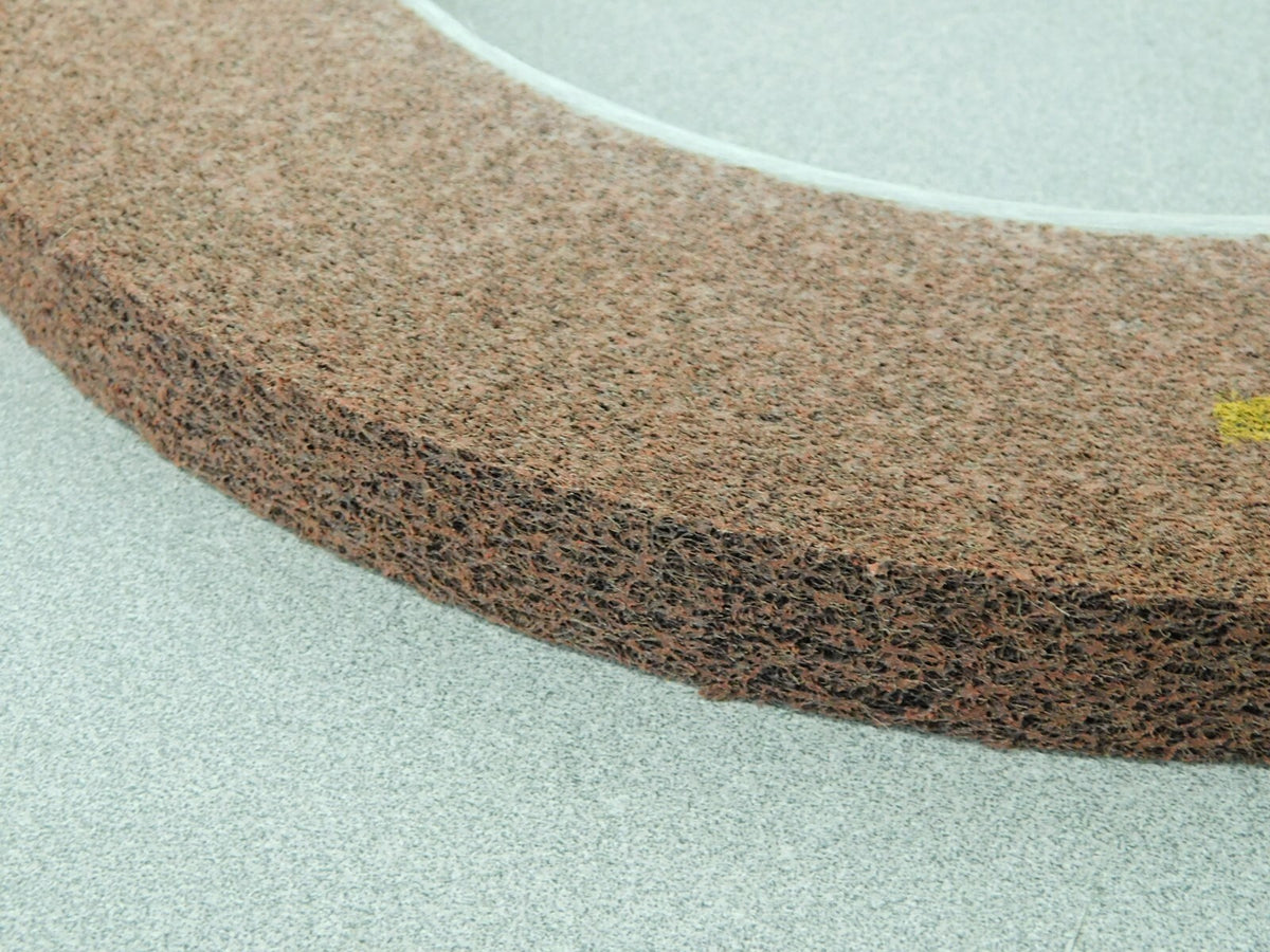 3M Aluminum Oxide Deburring Wheel 16" Dia 1" Face W 10" Center 00048011240879