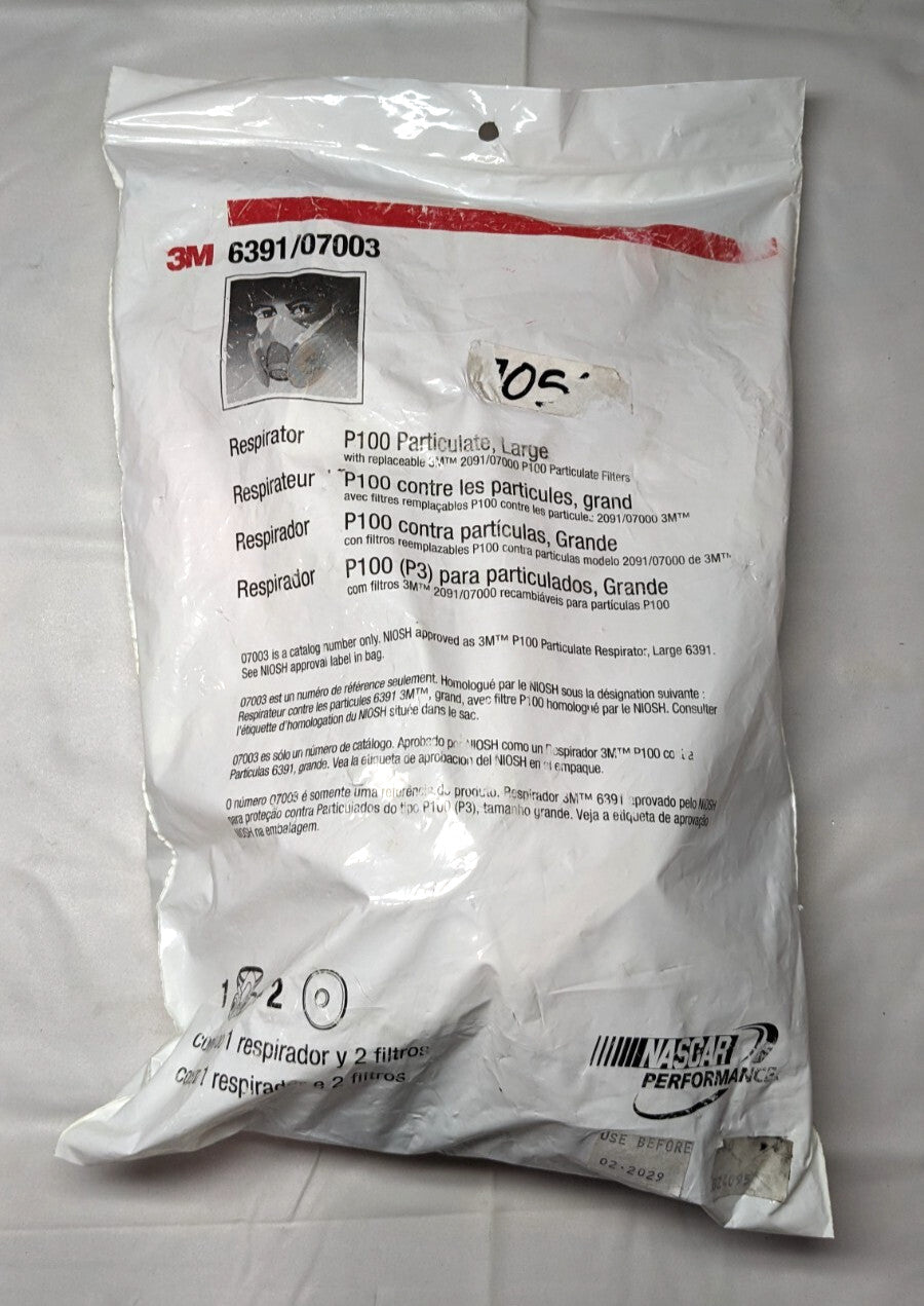 3M  Half Facepiece Respirator with Sealed Cartridge Filters  Large  6391/07003