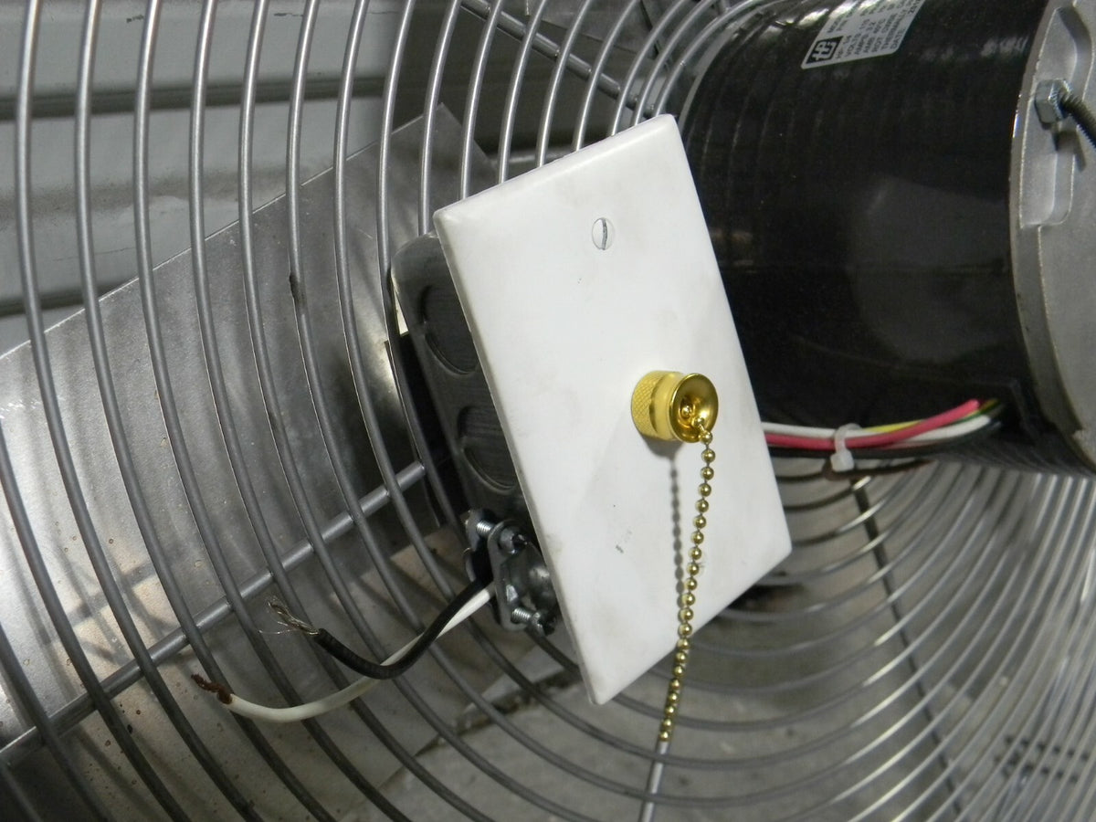 TPI 30" Commercial Direct Drive Exhaust Fan 2-Speed 1/4 HP 120v CE 30-DS Da