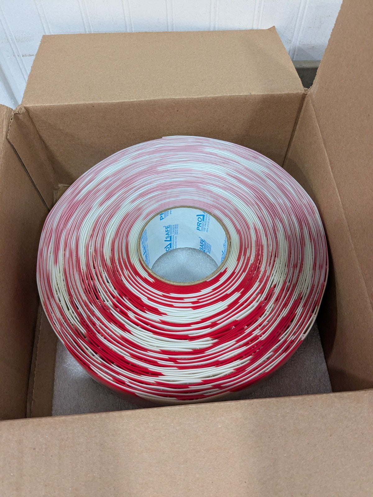 PRO-SAFE Floor &amp; Aisle Marking Tape: 3" W, 100' L, 30 mil Thick 30