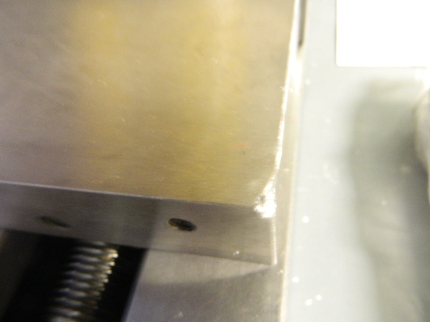 2 Station Machine Vise: 4″ Jaw Opening, Horizontal, Stationary Base 428-12601