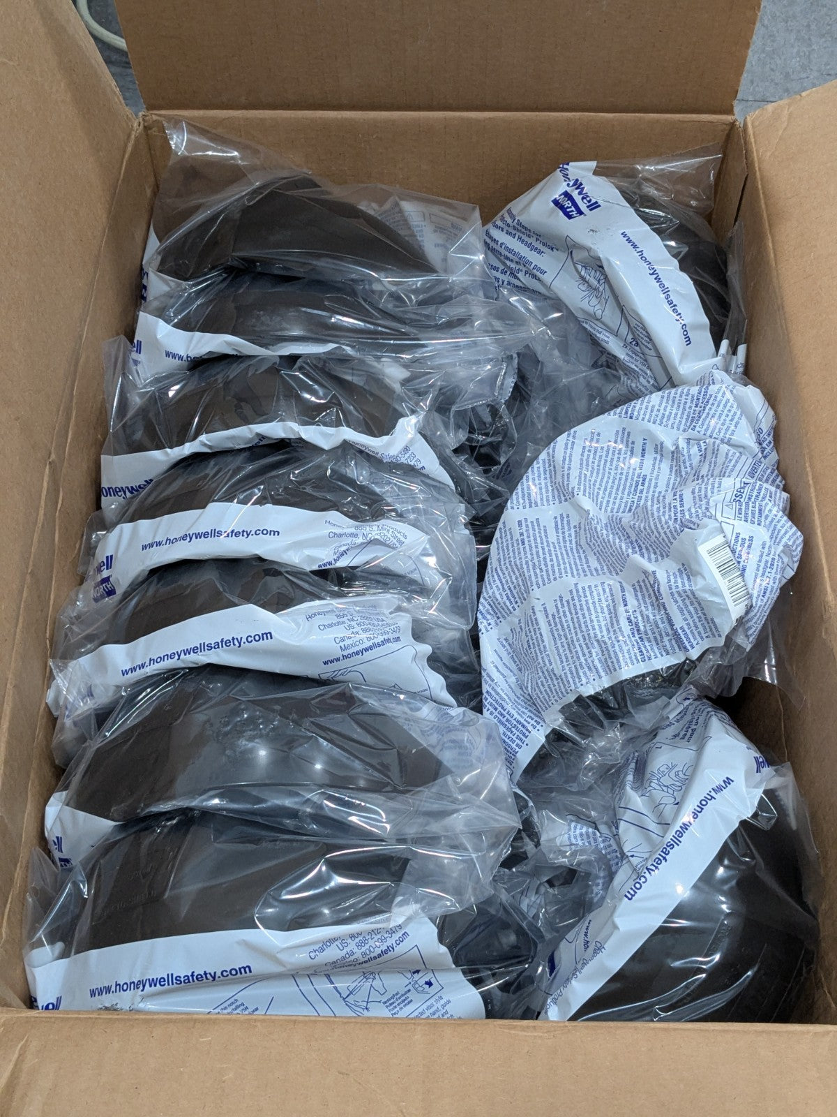 North Ratchet Adjusted Headgear Black Box of 10 11380048