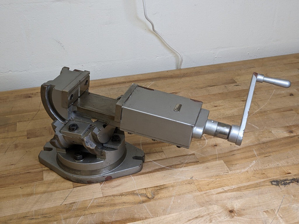 Gibraltar 3-Axis Tilting Angle Machine Vise w/ Swivel Base 110052 Damaged