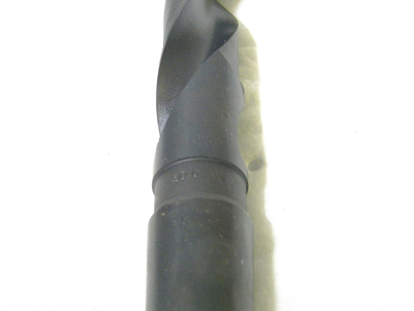 Interstate 4MT Taper Shank Drill Bit 1.1811 HSS 118º RH 13.25" OAL 01568567