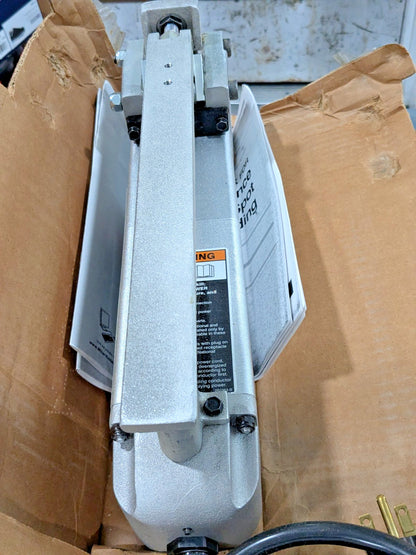 Miller LMSW-52 Air-Cooled Spot Welder 220V W/O Tongs or Tips 900377