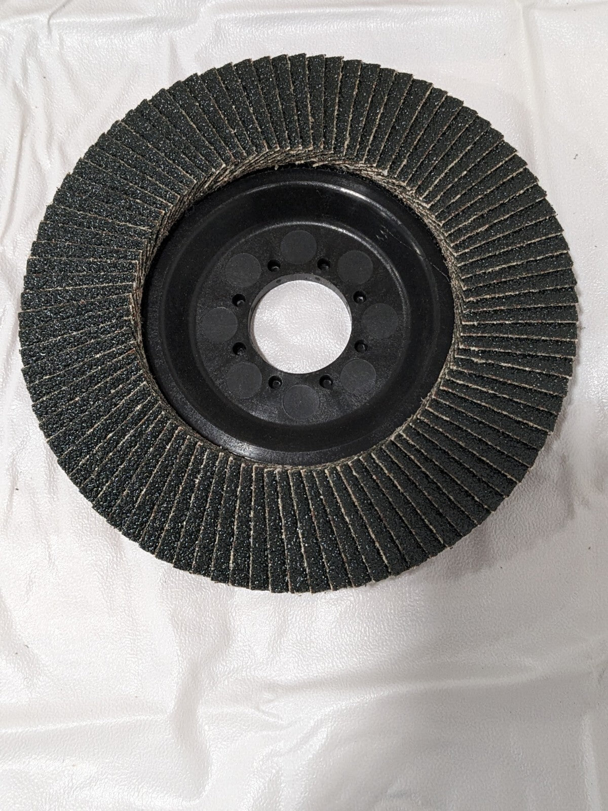 CGW Flap Disc: 4-1/2 Dia, 7/8 Hole, 60 Grit, ZA, Type 27 Qty 8 39724