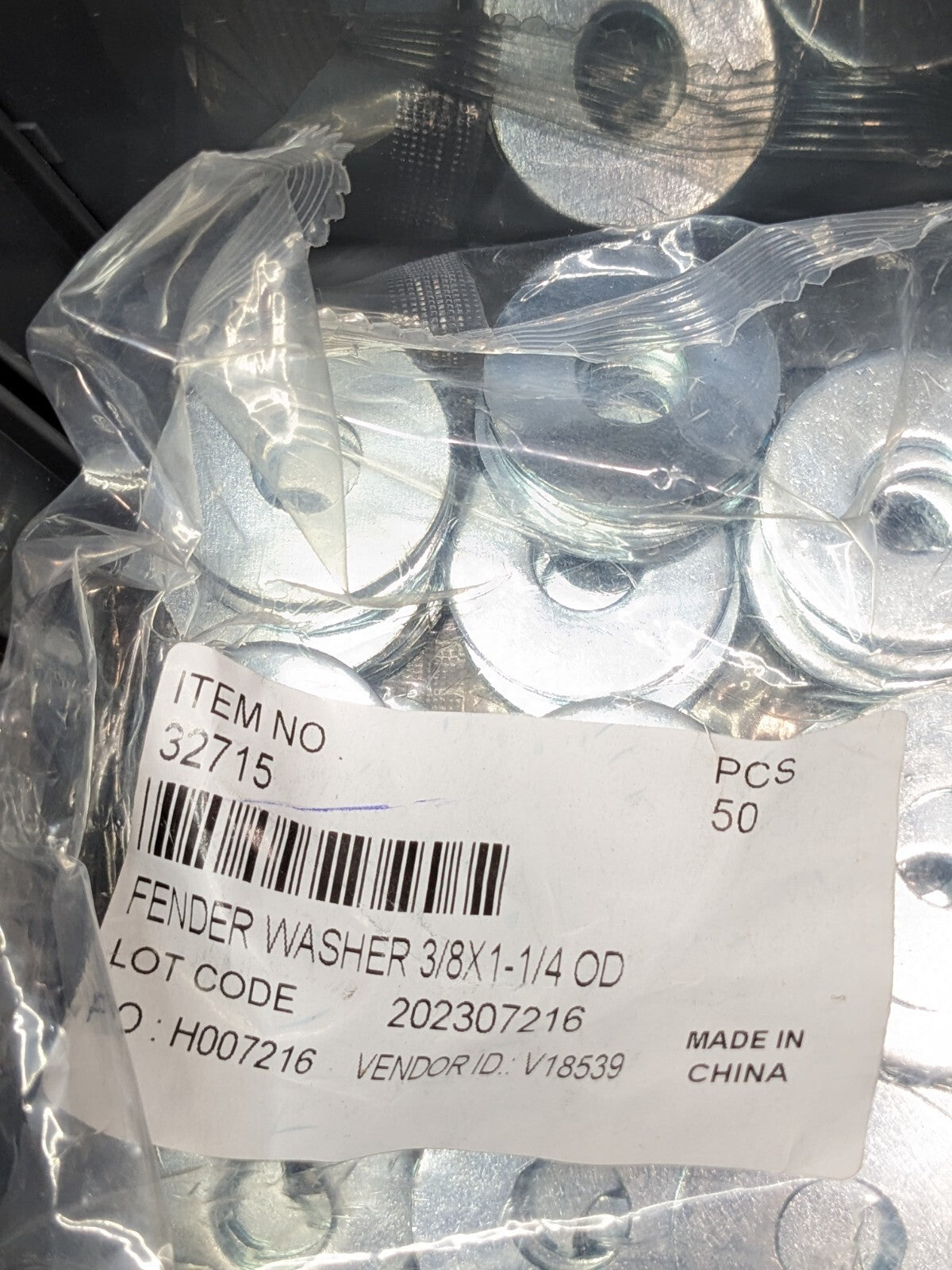 1450 Piece Fender Washers No 6 - 3/8" Diameter 8539