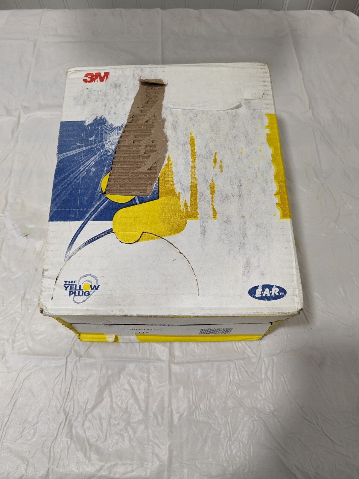 3M Earplugs: 29 dB, Foam, Barrel, Roll Down, Corded Qty 200 Pairs 7000002301