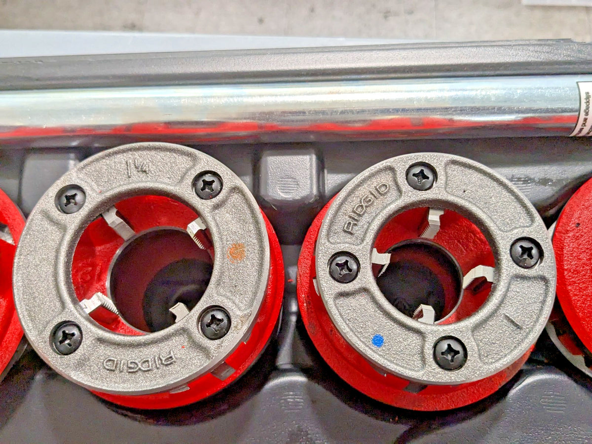 Ridgid 9-Die-Head Pipe Threader Set 1/8" to 2" w/Case 36505