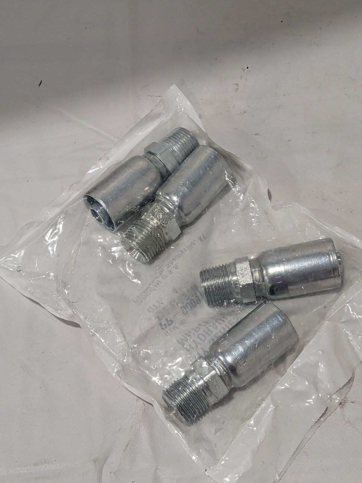 PARKER Hydraulic Hose MPT Fitting: 0.5" ID, 8 mm, 1/2-14 Qty 4 PP-00091