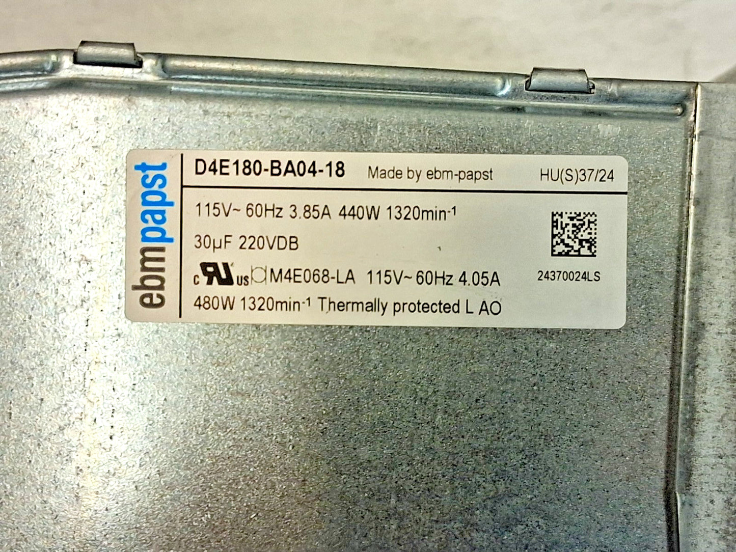 Ebm Papst Blower Direct Drive 1180 CFM D4E180-BA04-18