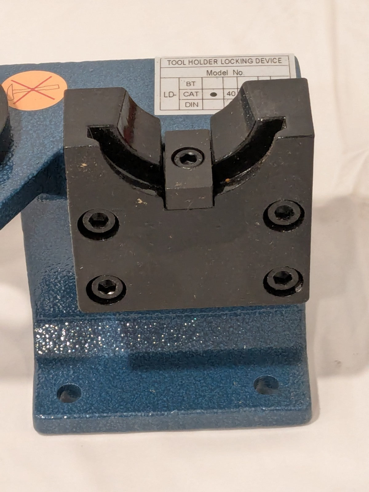 CAT40 Compatible Tool Holder Tightening Fixture: 2 Positions 287-6028