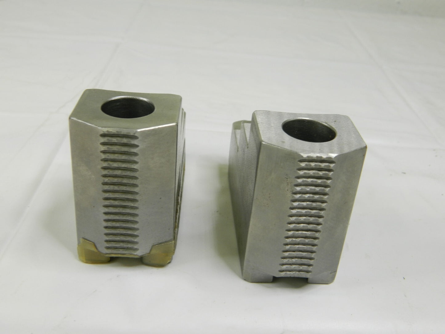 Huron Hard Lathe Chuck Jaw: Top 3.8'' OAL, 2 Step Qty 2 KT8RJ2S