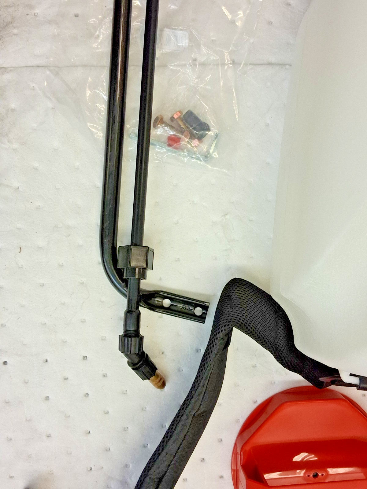 Chapin 4 Gal Garden Backpack Sprayer 61800